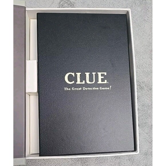 Clue Game Vintage Bookshelf Edition Parker Brothers Hasbro 2016 Complete - Picture 7 of 9